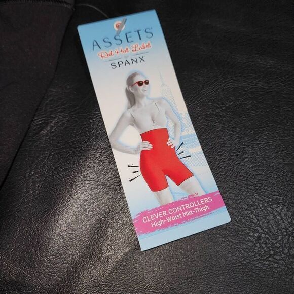 NWT Assets By Spanx Womens Black High Waist Mid Thigh Clever Controllers Medium - Picture 3 of 4